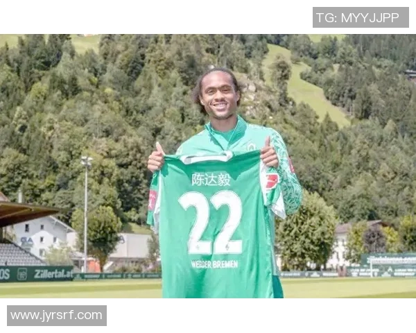 世界足球华裔球星实力排名前十榜单及其精彩表现分析