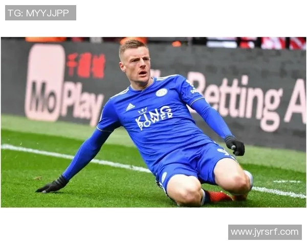 传奇足球巨星齐聚一堂 盘点历届足坛风云人物及其辉煌成就 传奇足球巨星齐聚一堂 盘点历届足坛风云人物及其辉煌成就