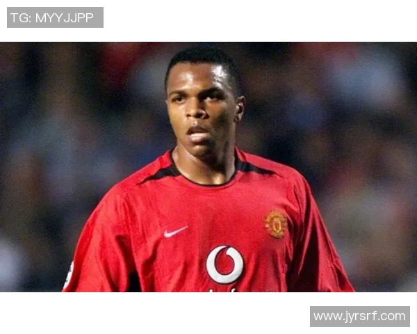 南非男足球星的成长之路与辉煌瞬间全面解读 南非男足球星的成长之路与辉煌瞬间全面解读