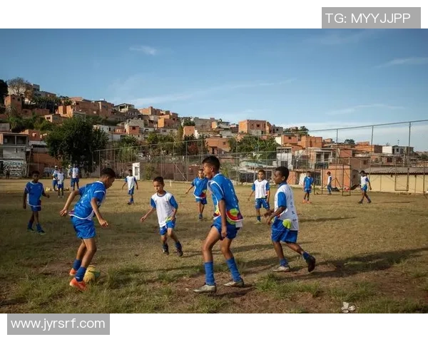 宜兴球星足球俱乐部携手地方发展助力青少年体育事业全面腾飞