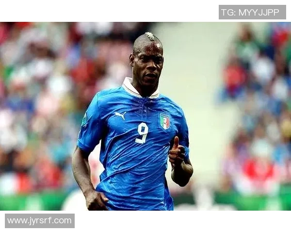 足球倒霉球星:从天才到遗憾,命运多舛的职业生涯回顾 足球倒霉球星:从天才到遗憾,命运多舛的职业生涯回顾