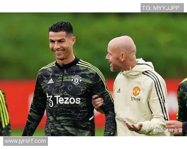 足球巨星转会风云：从球场到球场的精彩变幻与未来趋势分析